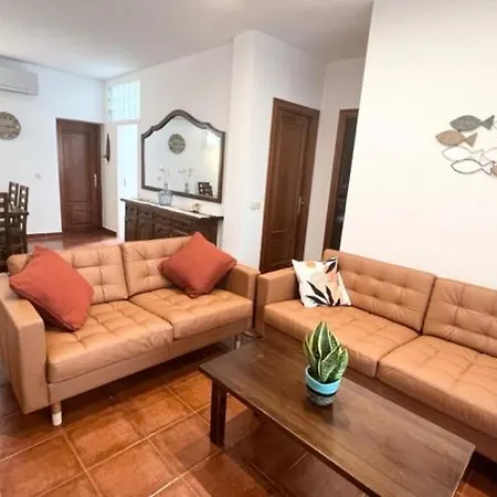 Downtown Apartament